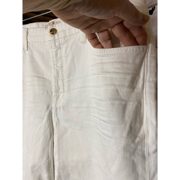 JEN7 By 7 For all Mankind Women's 14 Sculpting Enhancing Shorts White Denim NWT - Picture 5 of 8